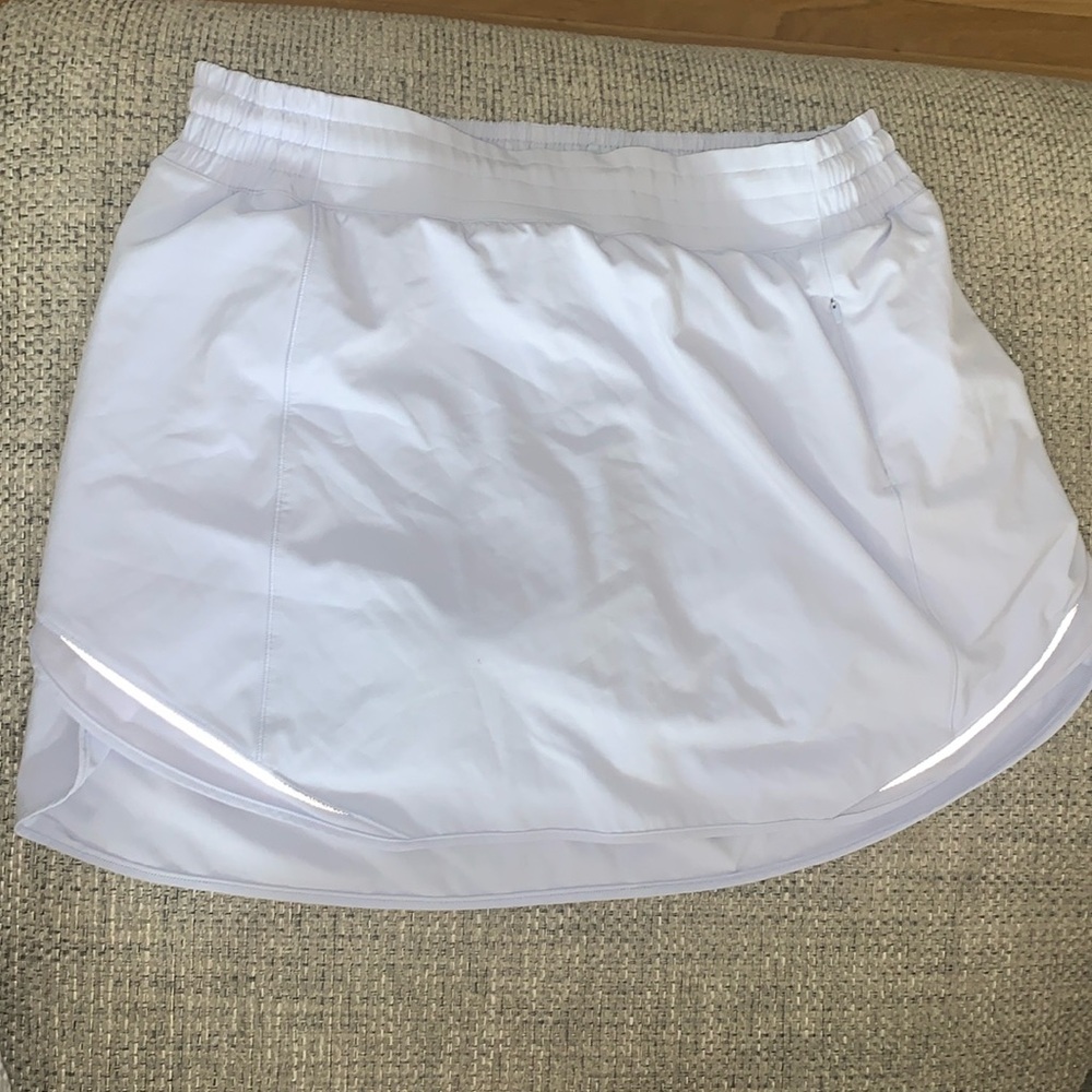 Lululemon Hotty Hot High Rise Skirt, size 14 color lilac